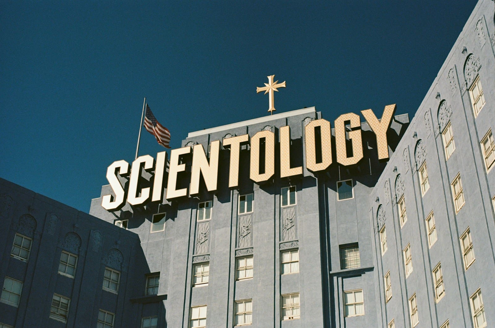 10 Actors You Didn’t Know Were Scientologists - The Quick Report