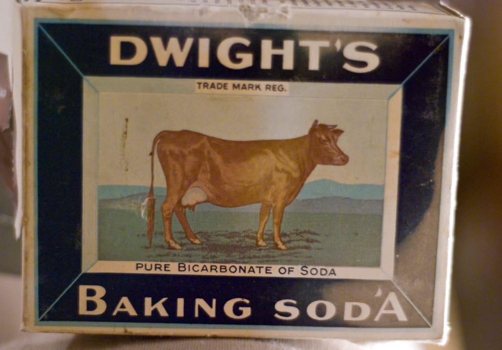 An old baking soda box