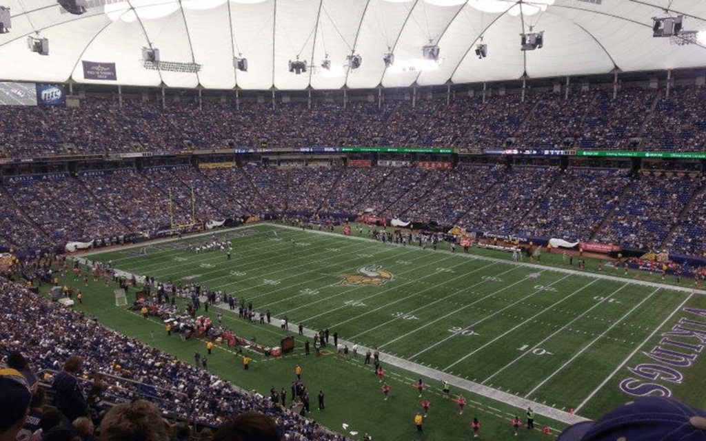 Metrodome during a Vikings game