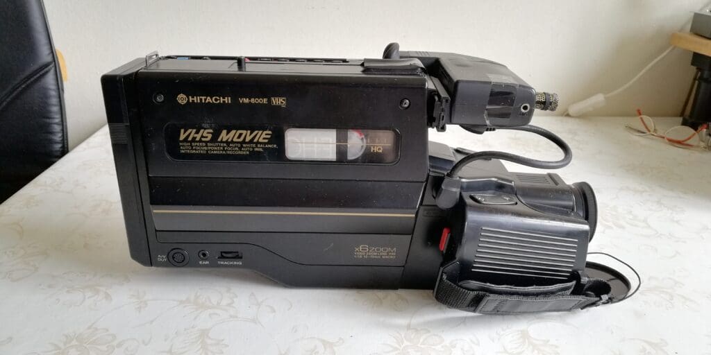 Hitachi VM-600E VHS Camcorder