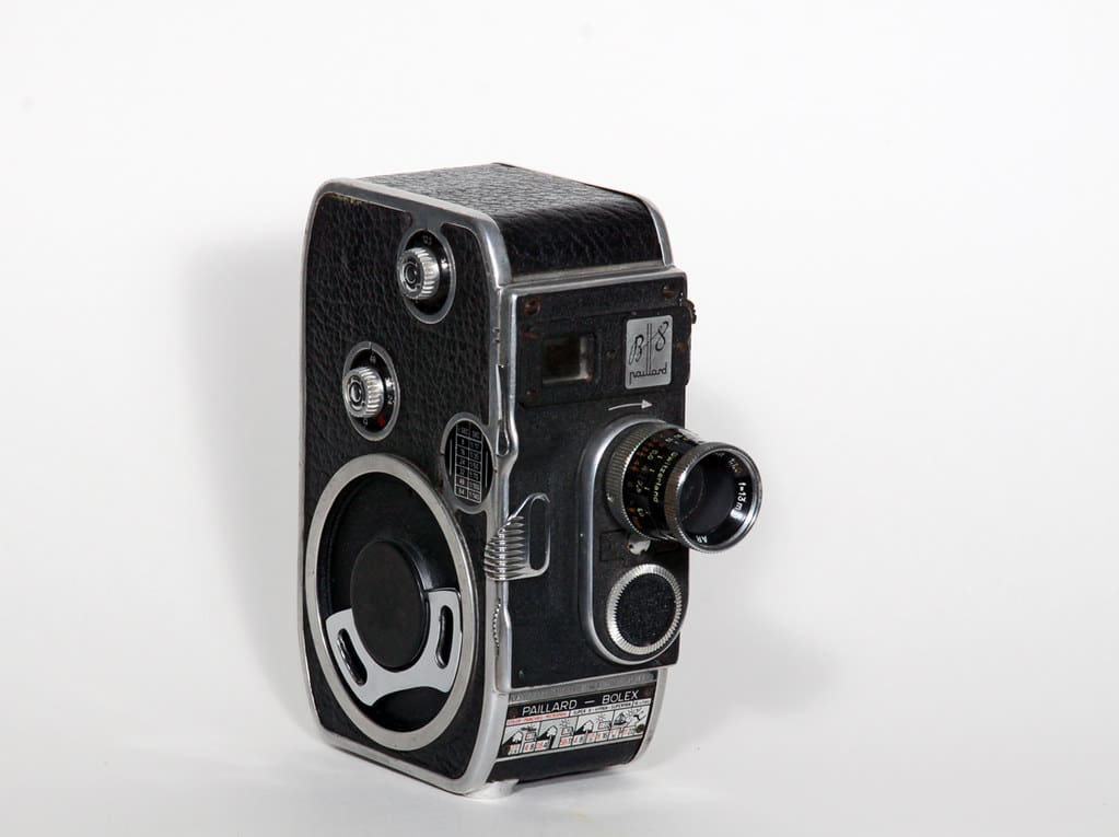 BOLEX B8 MOVIE CAMERA 8mm