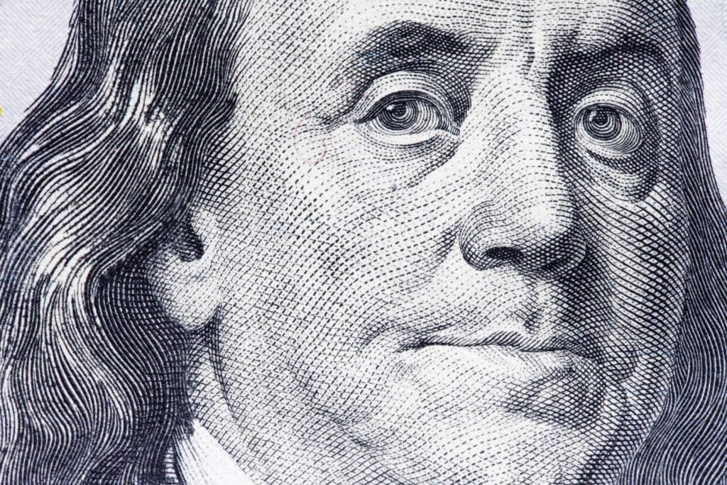 new hundred dollar bill closeup