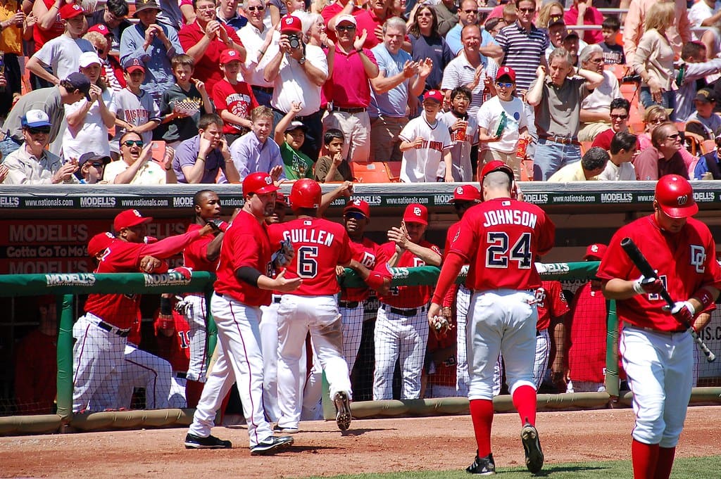 Johnson & Guillen Score On Guillen's Home Run