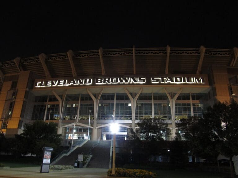 the-15-most-loyal-nfl-fan-bases-the-quick-report