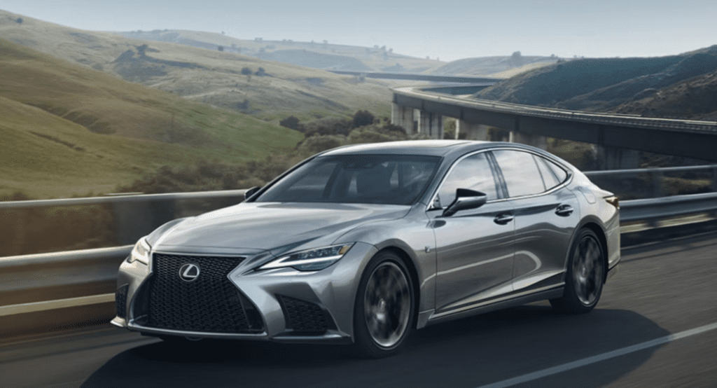 Lexus LS
