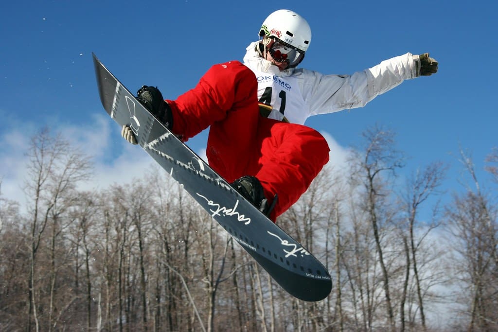 snowboard jumping
