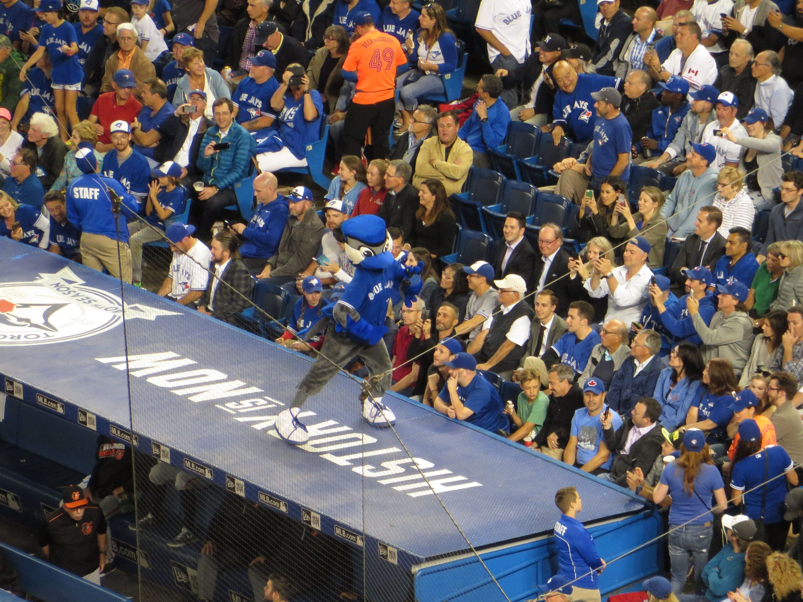 Blue Jays Mascot, Toronto Blue Jays 5, Baltimore Orioles 1, Rogers Centre, Toronto, Ontario (29951062276)
