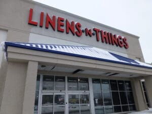 20 Beloved Retail Chains That Are Gone But Never Forgotten - The Quick ...