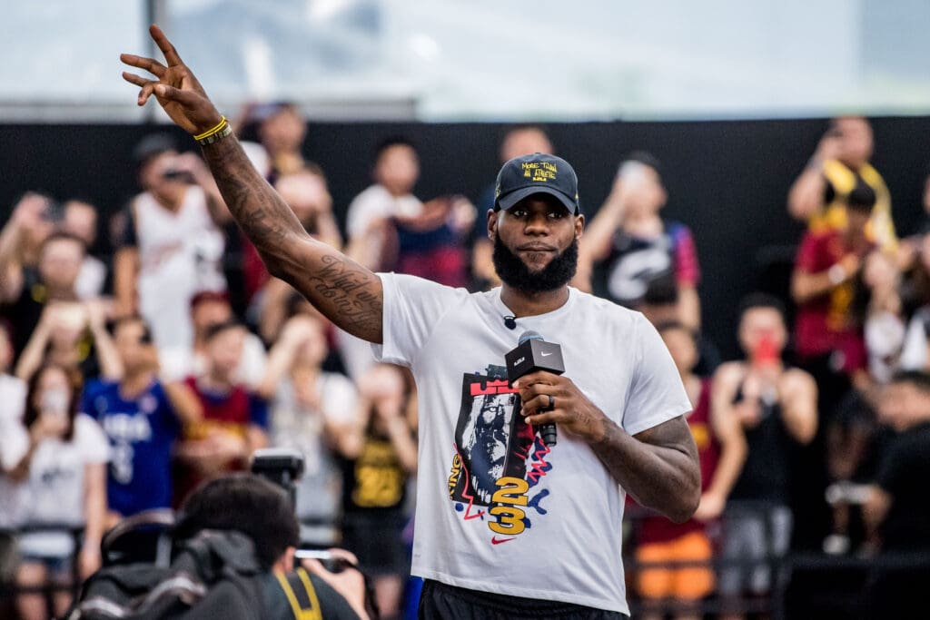 NBA star LeBron James of Los Angeles Lakers shows his basketball skills during his China tour in Shanghai, China, 25 August 2018.