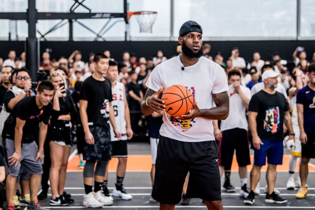 NBA star LeBron James of Los Angeles Lakers shows his basketball skills during his China tour in Shanghai, China, 25 August 2018.