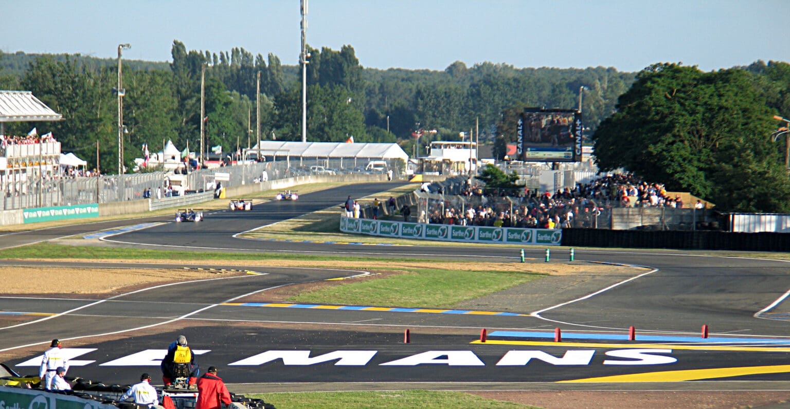 The 15 Most Legendary Racing Circuits In Motorsports, Ranked - The ...