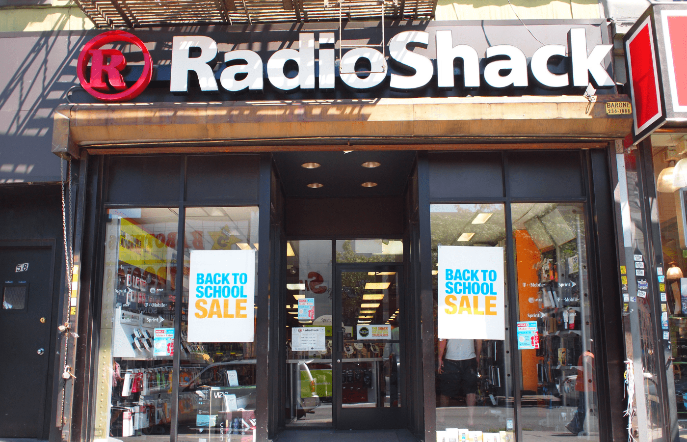 RadioShack sells Maker Faire tickets