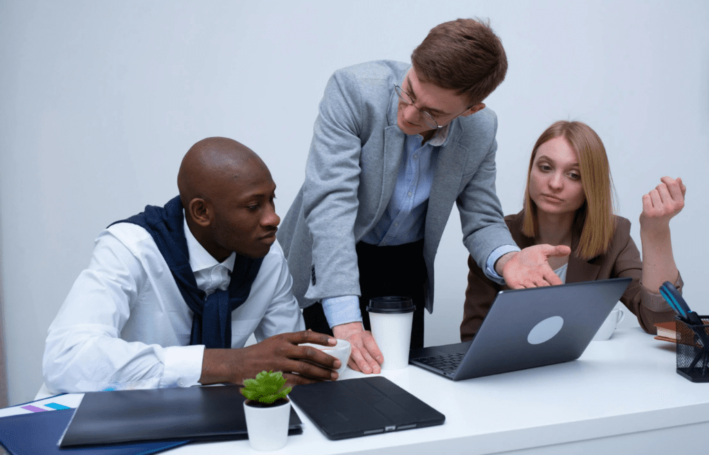 Employee confused during gaslighting performance review