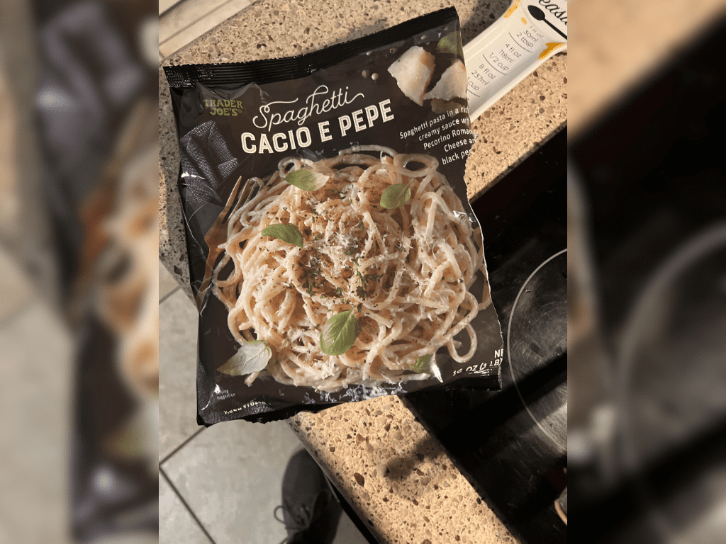 Spaghetti Cacio e Pepe
