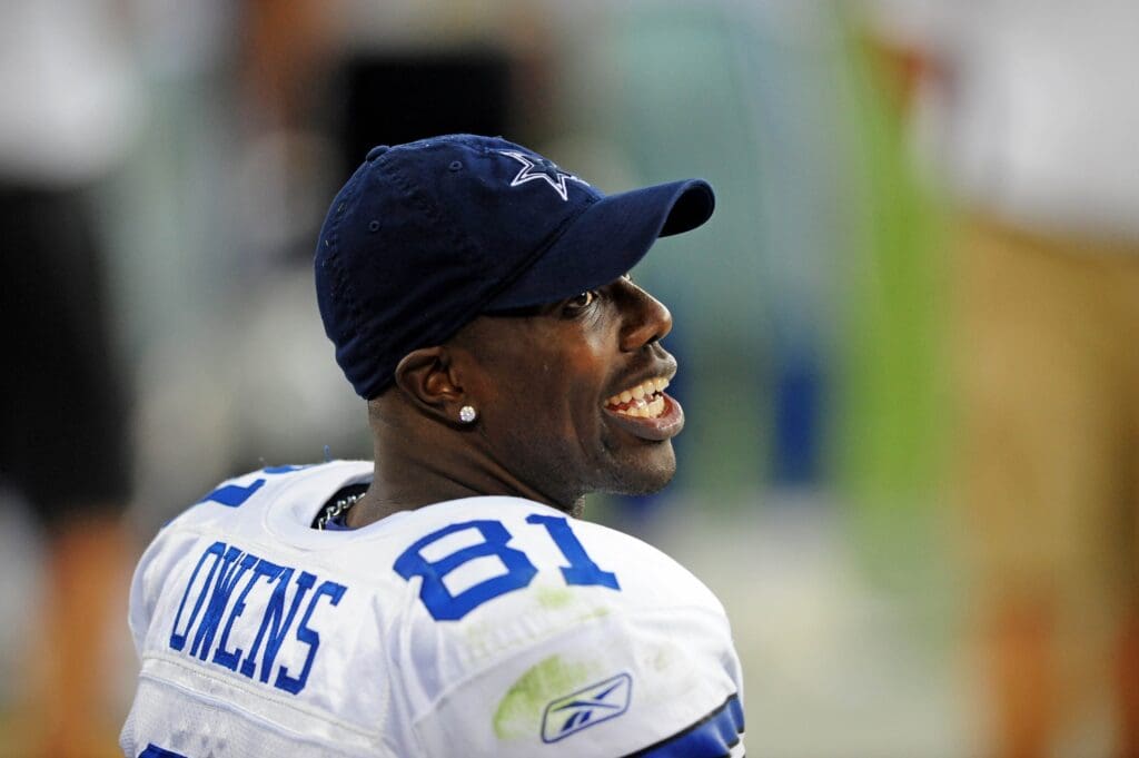 Oct. 12, 2008; Glendale, AZ, USA; Dallas Cowboys wide receiver (81) Terrell Owens against the Arizona Cardinals at University of Phoenix Stadium. Arizona defeated Dallas 30-24 in overtime. Mandatory Credit: Mark J. Rebilas-USA TODAY Sports