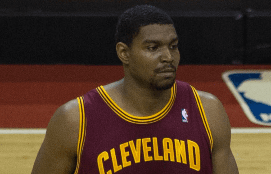 Andrew Bynum
