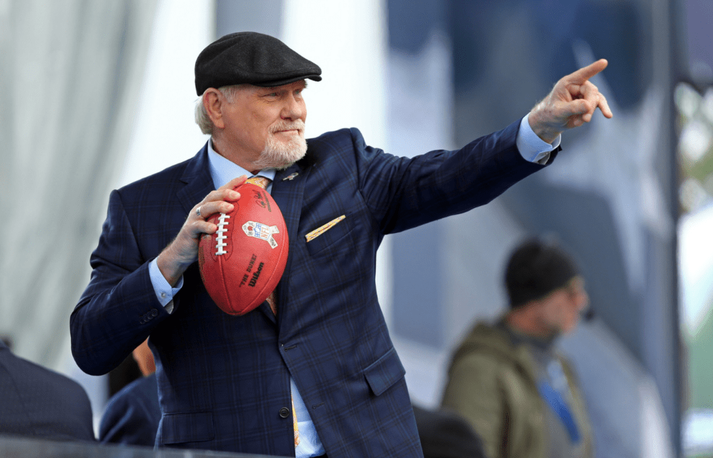 Nov 10, 2019; West Point , NY, USA; Fox NFL Sunday analyst Terry Bradshaw throws a football to cadets at the United States Military Academy. Mandatory Credit: Danny Wild-Imagn Images