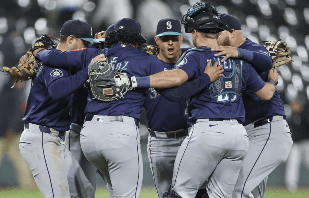 May 19, 2025; Chicago, Illinois, USA; Seattle Mariners players celebrate team's win against the Chicago White Sox in a baseball game at Rate Field. Mandatory Credit: Kamil Krzaczynski-Imagn Images