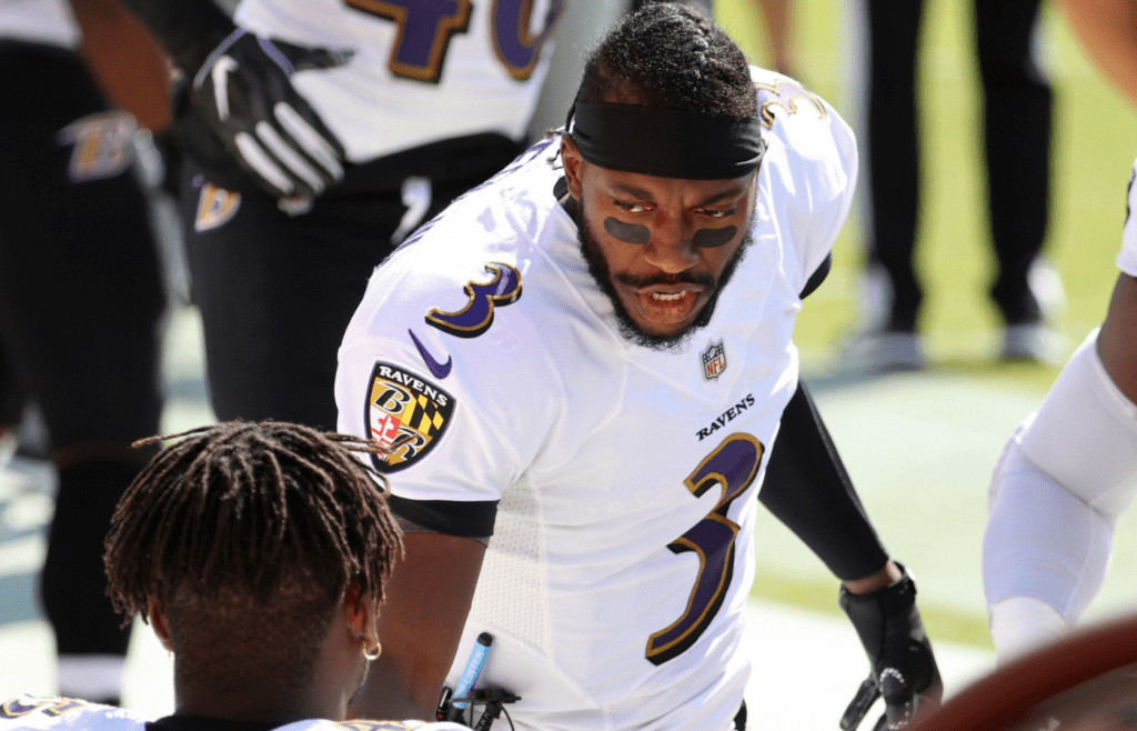 Oct 4, 2020; Landover, Maryland, USA; Baltimore Ravens quarterback Robert Griffin III (3) shakes hands with teammates on the bench prior to their game against the Washington Football Team at FedExField. Mandatory Credit: Geoff Burke-Imagn Images