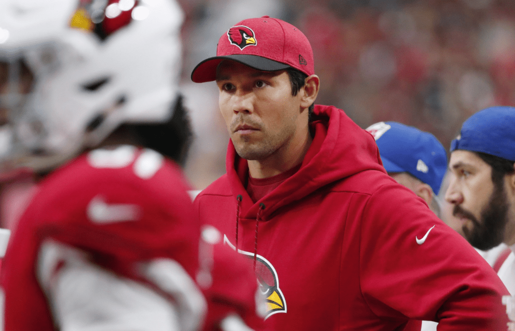 Arizona Cardinals quarterback Sam Bradford (9) watches his teammates in street clothes during NFL action against the San Francisco 49ers on Oct. 28 at State Farm Stadium. Bradford was inactive for the game. 49ers Vs Cardinals
