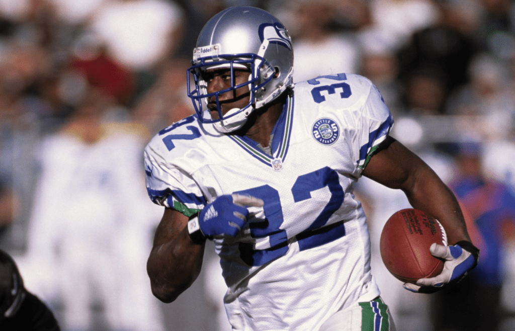 Oct 22, 2000; Oakland, CA, USA; FILE PHOTO; Seattle Seahawks running back Ricky Watters (32) in action against the Oakland Raiders at Oakland-Alameda County Coliseum. Mandatory Credit: Peter Brouillet-USA TODAY NETWORK