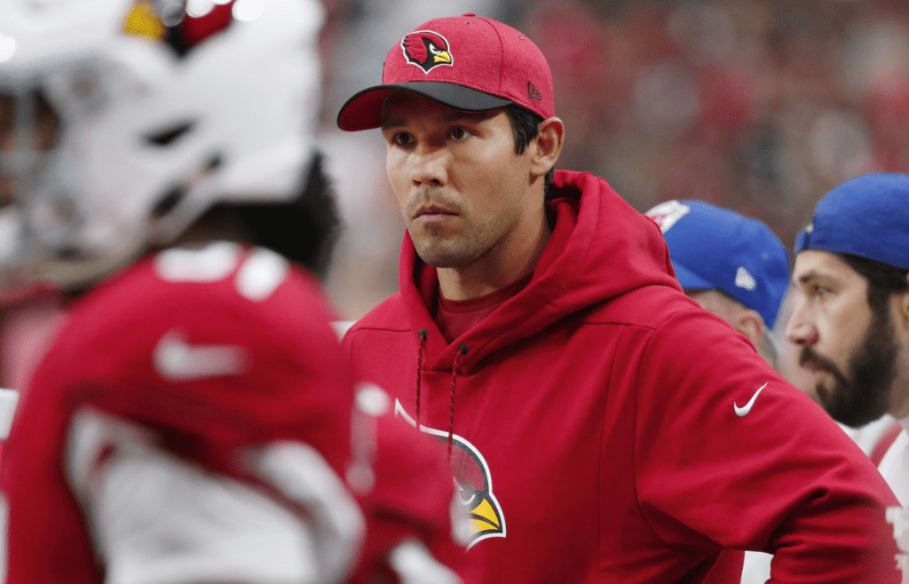 Arizona Cardinals quarterback Sam Bradford (9) watches his teammates in street clothes during NFL action against the San Francisco 49ers on Oct. 28 at State Farm Stadium. Bradford was inactive for the game. 49ers Vs Cardinals