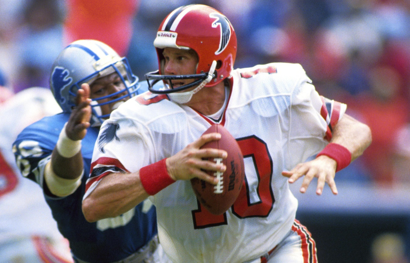 Sep 7, 1985; Atlanta, GA, USA; FILE PHOTO; Atlanta Falcons quarterback Steve Bartkowski (10) in action against the Detroit Lions at Fulton County Stadium. Mandatory Credit: Manny Rubio-Imagn Images
