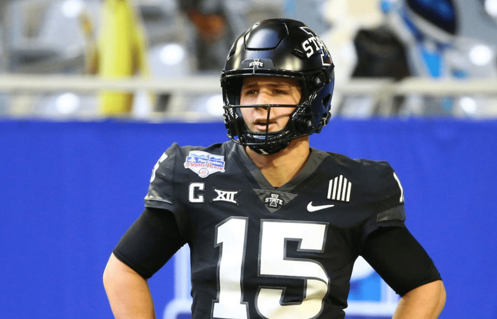 Iowa State Cyclones quarterback Brock Purdy (15) during the pregame warm-up at the 50th PlayStation Fiesta Bowl at State Farm Stadium in Glendale on Jan. 2, 2021.