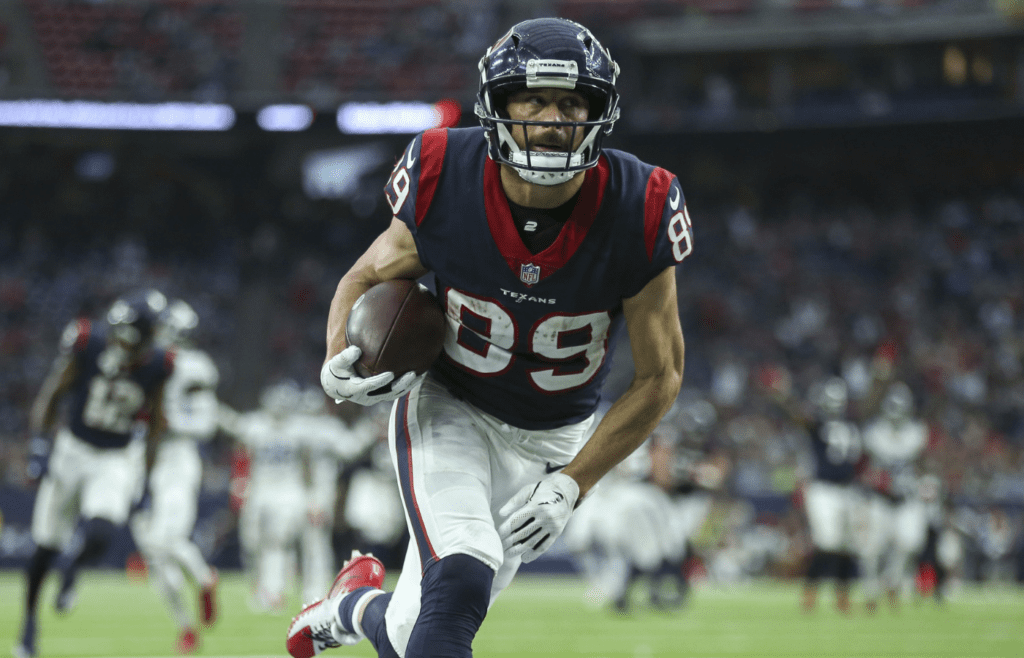 Jan 9, 2022; Houston, Texas, USA; Houston Texans wide receiver Danny Amendola (89) scores a touchdown during the game against the Tennessee Titans at NRG Stadium. Mandatory Credit: Troy Taormina-Imagn Images
