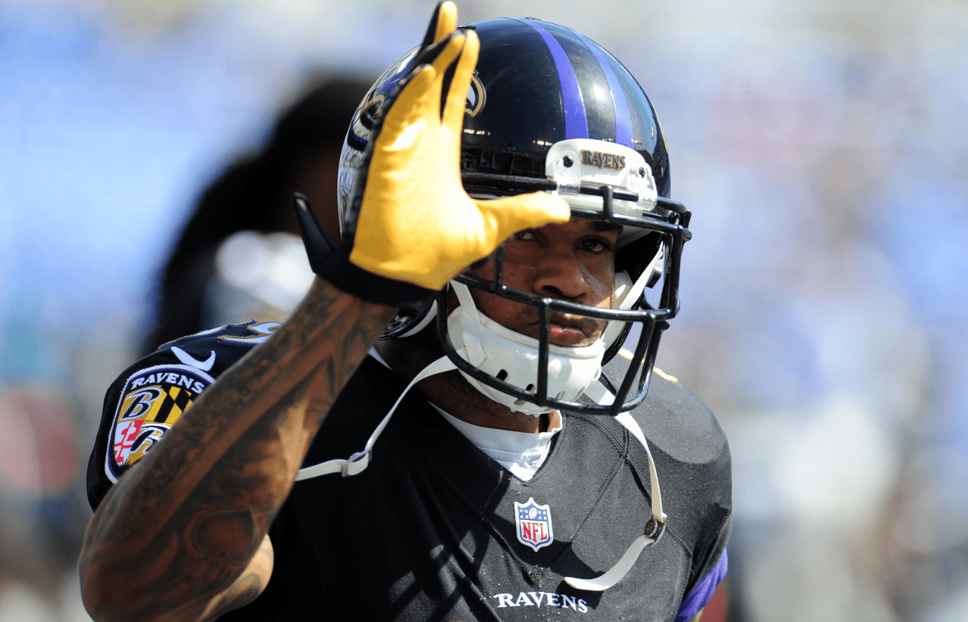 Sep 28, 2014; Baltimore, MD, USA; Baltimore Ravens wide receiver Steve Smith, Sr. (89) waves to fans prior to the game against the Carolina Panthers at M&T Bank Stadium. Mandatory Credit: Evan Habeeb-Imagn Images