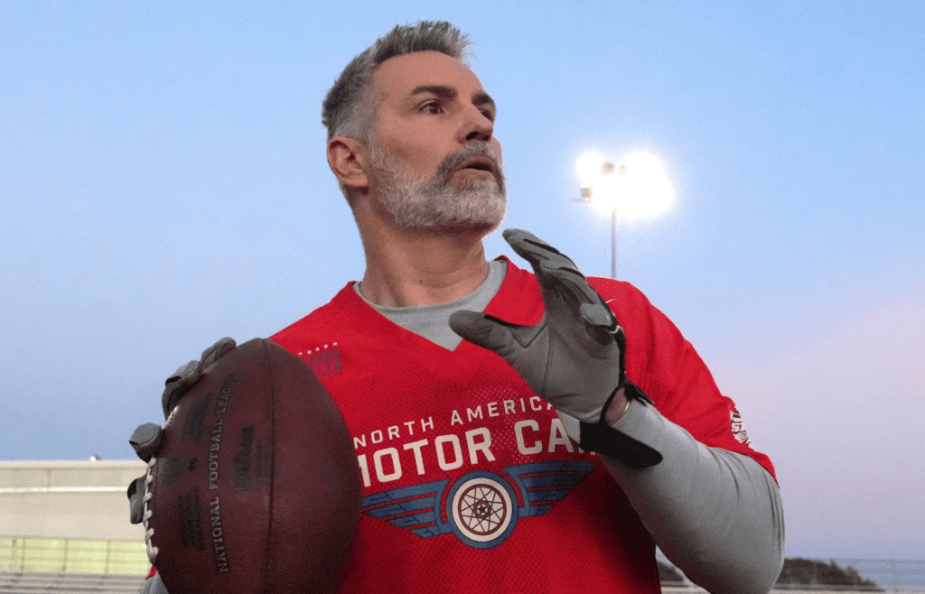 Feb 8, 2022; Los Angeles, CA, USA; Kurt Warner throws the ball during the Stars and Stripes Bowl flag football game to benefit Sierra Delta and Snoop Special Stars at Rancho Cienega Sports Complex. Mandatory Credit: Kirby Lee-Imagn Images
