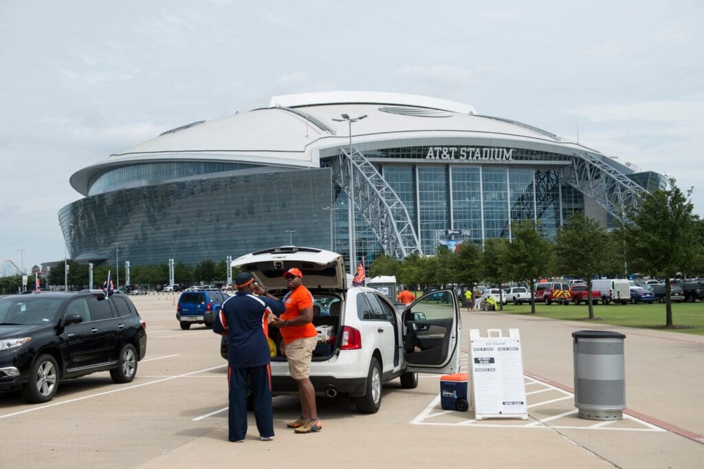Auburn tailgaters at AT&T Stadium in Arlington, Texas, on Saturday, Aug. 31, 2019. Auburn will take on Oregon in the AdvoCare Classic.
Jc Auburnoregon 02