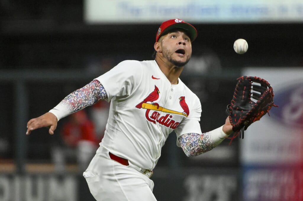 Apr 15, 2025; St. Louis, Missouri, USA; St. Louis Cardinals first baseman Willson Contreras (40) catches a foul ball against the Houston Astros during the seventh inning at Busch Stadium. Mandatory Credit: Jeff Curry-Imagn Images