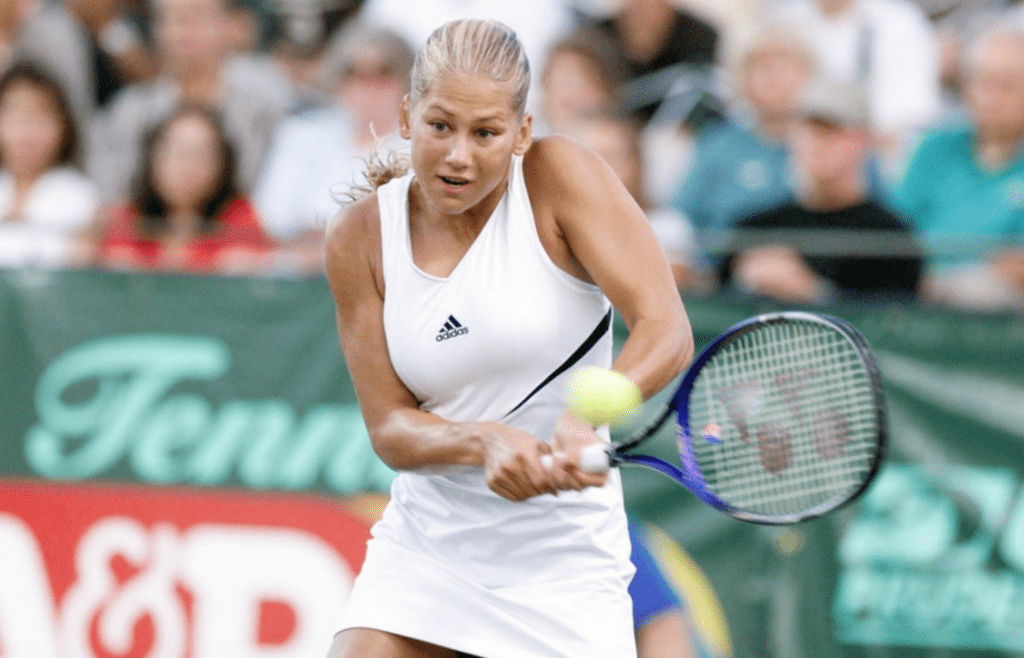 Anna Kournikova during her match in the quarterfinals between Kournikova and Mashona Washington at the A&P Tennis Classic at the Sheraton Crossroads hotel in Mahwah, N.J., on July 20, 2000.