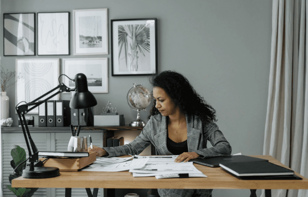 A job offer with blank salary fields