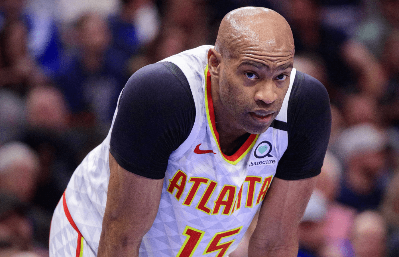 Feb 1, 2020; Dallas, Texas, USA; Atlanta Hawks guard Vince Carter (15) in action during the game between the Mavericks and the Hawks at the American Airlines Center. Mandatory Credit: Jerome Miron-Imagn Images