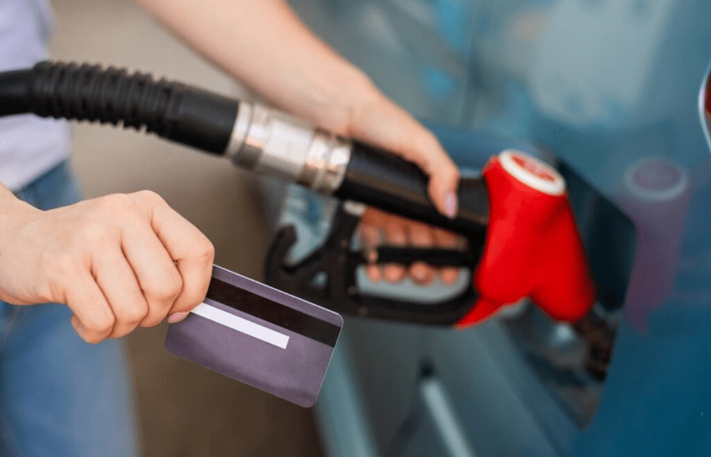 A gas pump showing loyalty pricing