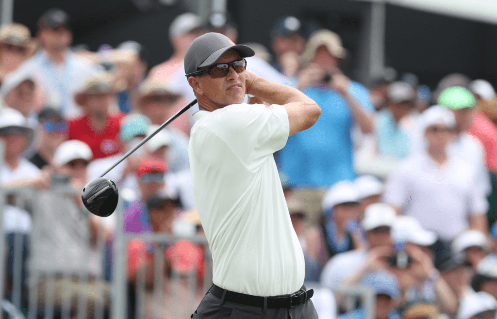 Jun 15, 2025; Oakmont, Pennsylvania, USA; Adam Scott plays his shot from the third tee during the final round of the U.S. Open golf tournament. Mandatory Credit: Charles LeClaire-Imagn Images