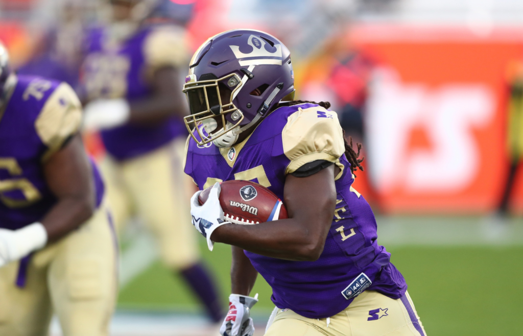 Mar 3, 2019; Tempe, AZ, USA; Atlanta Legends running back Denard Robinson (25) against the Arizona Hotshots during an AAF football game at Sun Devil Stadium. Mandatory Credit: Mark J. Rebilas-Imagn Images