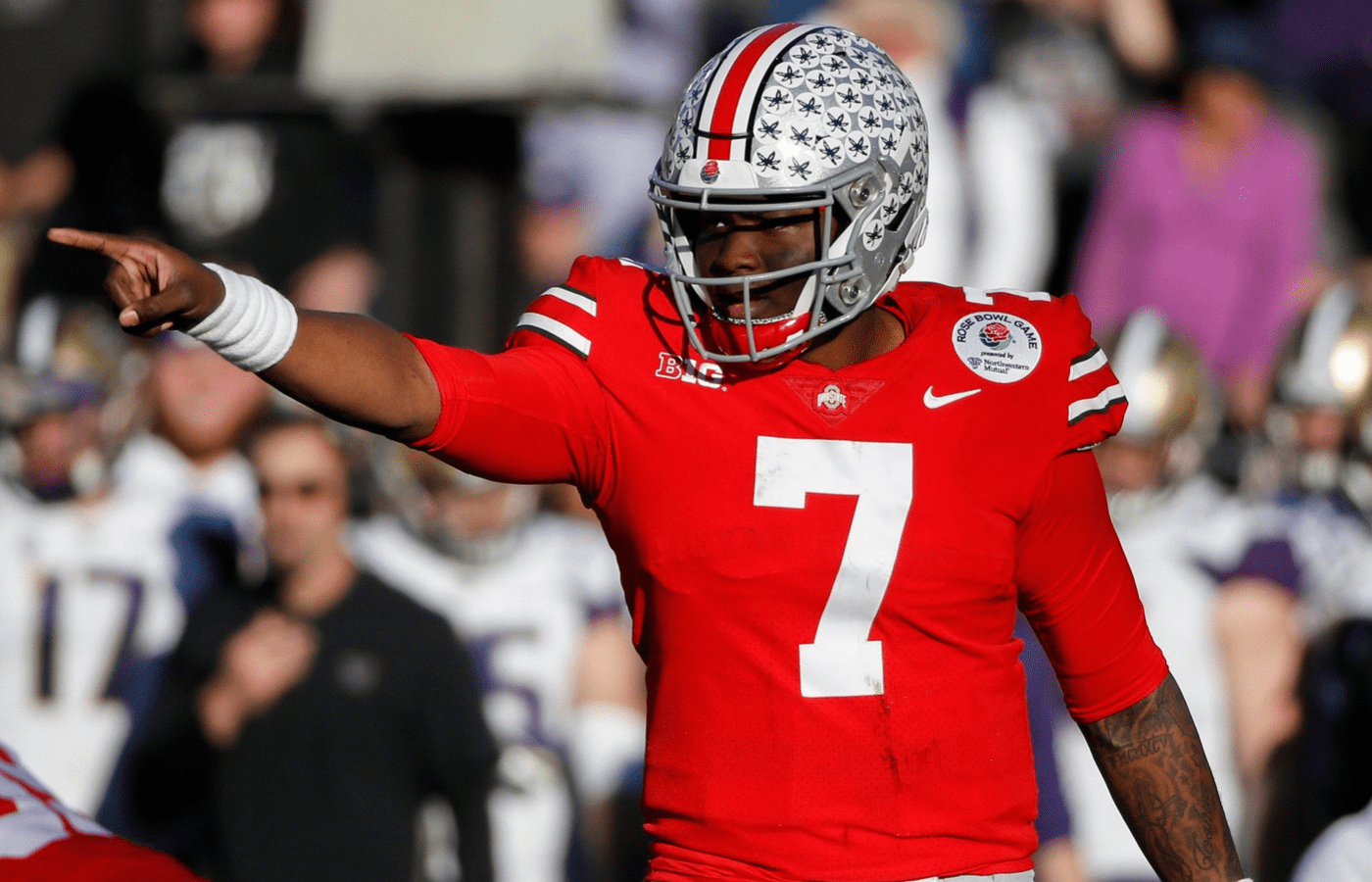 Ohio State Buckeyes quarterback Dwayne Haskins Jr. (7) motions to the offense during the second quarter of the 105th Rose Bowl Game between the Ohio State Buckeyes and the Washington Huskies on Tuesday, January 1, 2019 at the Rose Bowl in Pasadena, California.