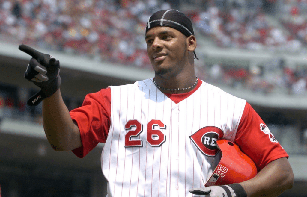 2004.07.17 REDS SPORTS : The Cincinnati Reds Wily Mo Pena points to the stands after his two run 5th inning homerun against the St. Louis Cardinals at Great American Ball Park Saturday July 17, 2004. The Reds won 7-5. Reds 8 07 17 Jpg