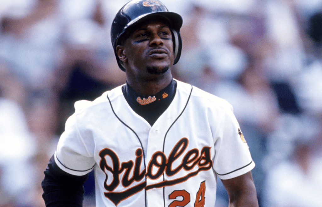 Baltimore Orioles right fielder Eric Davis in action on the mound at Camden Yards during the 1998 season.