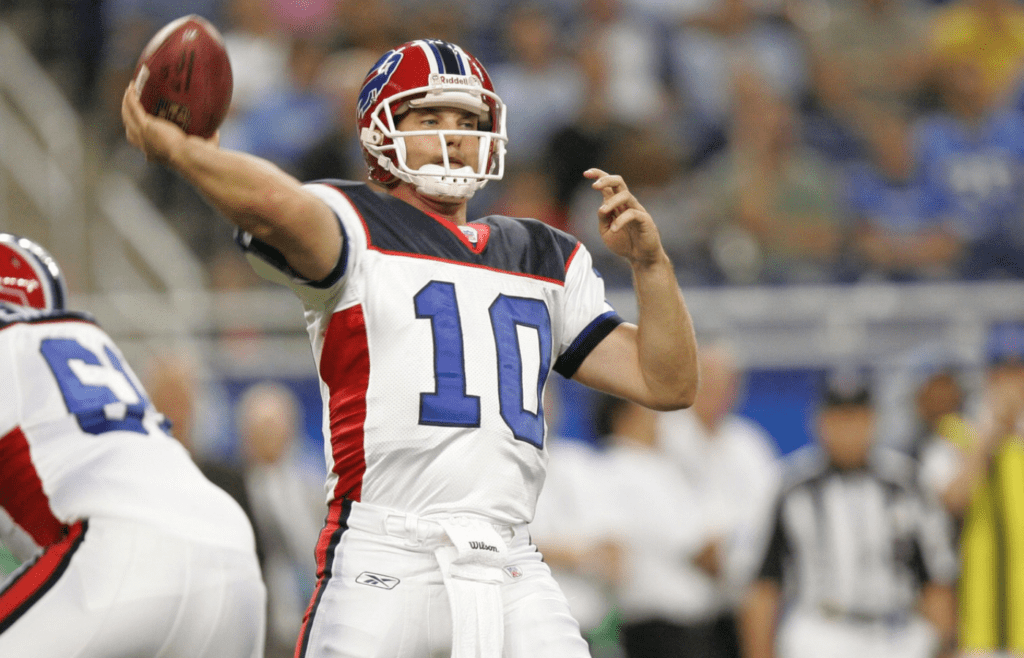 August 31, 2006; Detroit, MI, USA; Buffalo Bills quarterback (10) Kelly Holcomb fires a completion against the Detroit Lions in the 2nd quarter at Ford Field. Mandatory Credit: Tom Szczerbowski-Imagn Images Copyright Tom Szczerbowski