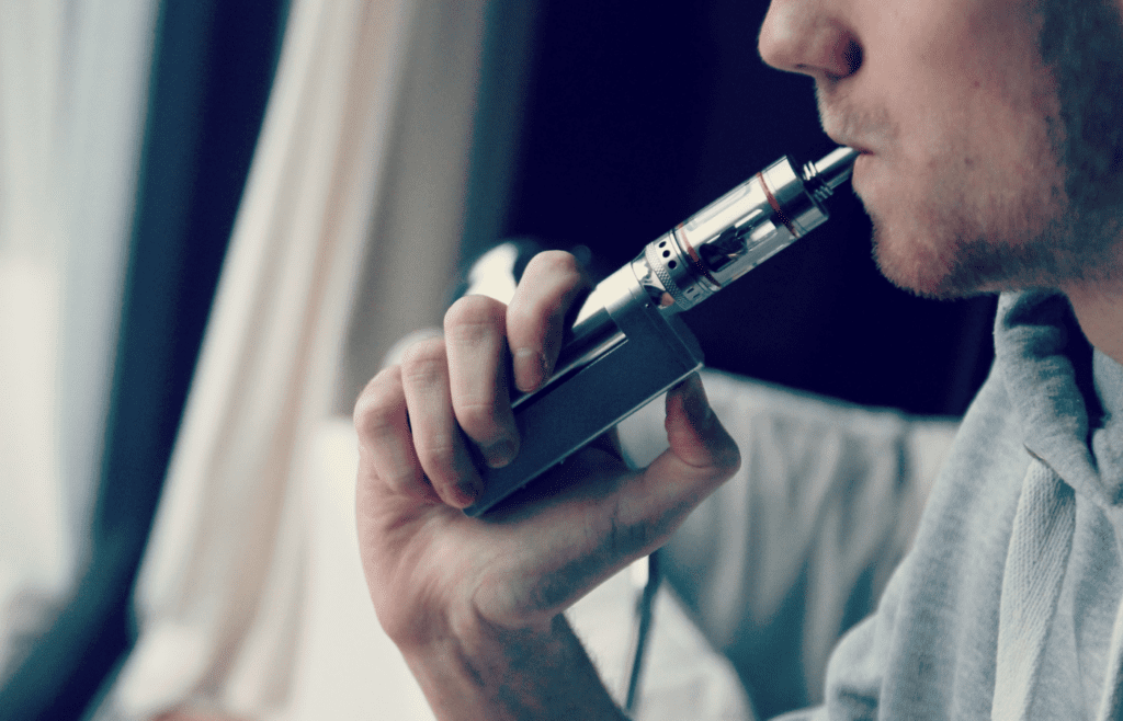 E-Cigarette/Electronic Cigarette/Vaping