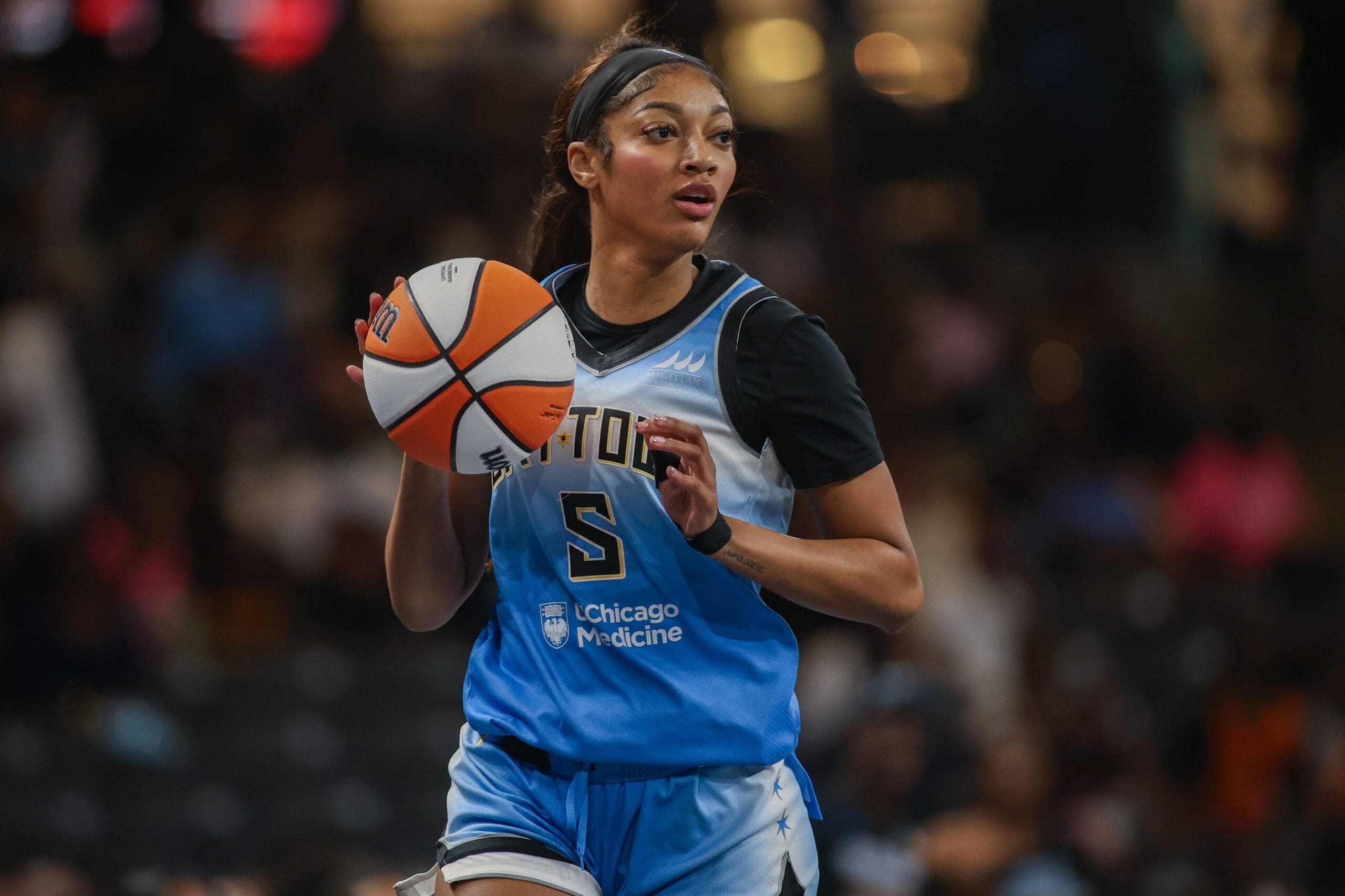 Jun 22, 2025; College Park, Georgia, USA; Chicago Sky forward Angel Reese (5) dribbles against the Atlanta Dream in the first quarter at Gateway Center Arena at College Park. Mandatory Credit: Brett Davis-Imagn Images