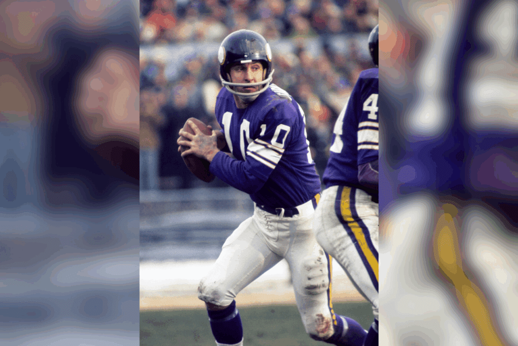 Dec. 22, 1973; Bloomington, MN, USA; FILE PHOTO; Minnesota Vikings quarterback Fran Tarkenton (10) in action against the Washington Redskins during the 1973 NFC Divisional Playoff game at Metropolitan Stadium. The Vikings defeated the Redskins 27-20. Mandatory Credit: Malcolm Emmons-Imagn Images