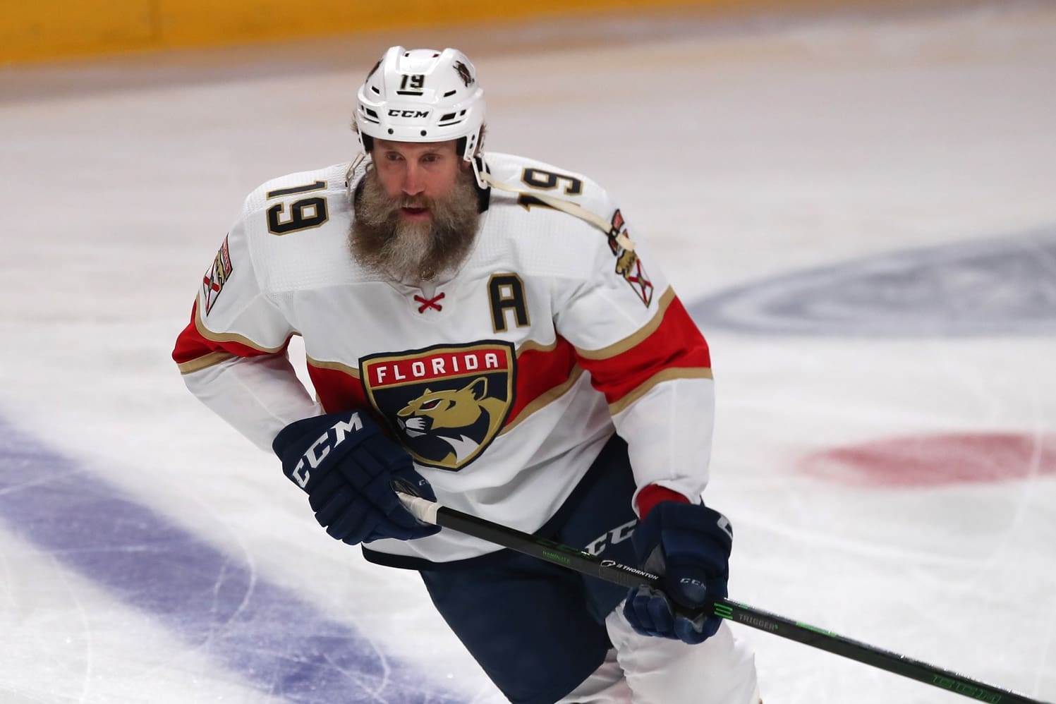 Apr 29, 2022; Montreal, Quebec, CAN; Florida Panthers center Joe Thornton (19) during the warm-up session before the game against Montreal Canadiens at Bell Centre. Mandatory Credit: Jean-Yves Ahern-USA TODAY