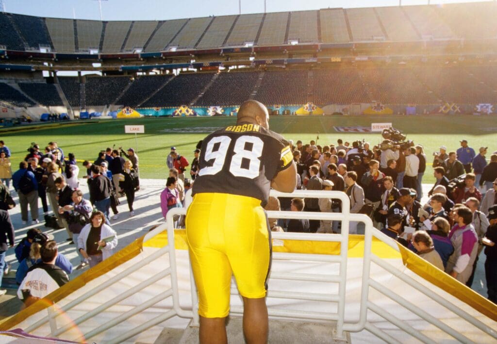 Jan 23, 1996; Tempe, AZ, USA; FILE PHOTO; Pittsburgh Steelers defensive tackle (98) Oliver Gibson during media day of Super Bowl XXX at Sun Devil Stadium. Mandatory Credit: Photo By USA TODAY Sports © Copyright USA TODAY Sports
