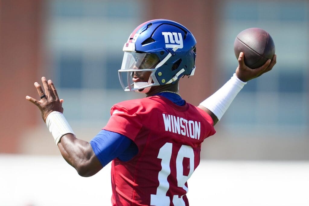 New York Giants quarterback Jameis Winston (19) throws the ball on day two of training camp at Quest Diagnostics Giants Training Center, Jul 24, 2025, East Rutherford, NJ, USA.