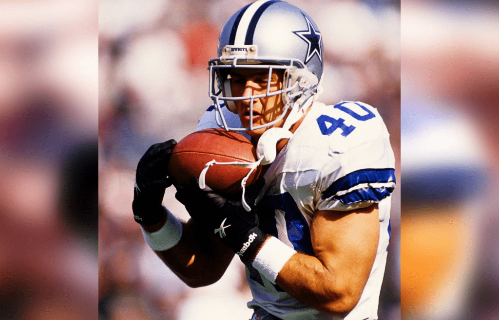 Nov 19, 1995; Oakland, CA, USA; FILE PHOTO; Dallas Cowboys defensive back Bill Bates (40) warms up on the field prior to a game against the Oakland Raiders at Oakland-Alameda County Coliseum. Mandatory Credit: Michael C. Hebert-USA TODAY NETWORK
